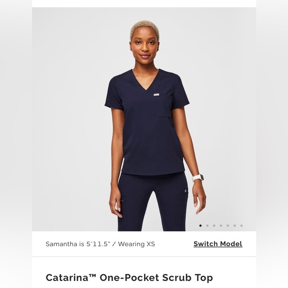 Figs Navy Technical Scrubs (Zomara Pant, Catarina Top) - Picture 5 of 10